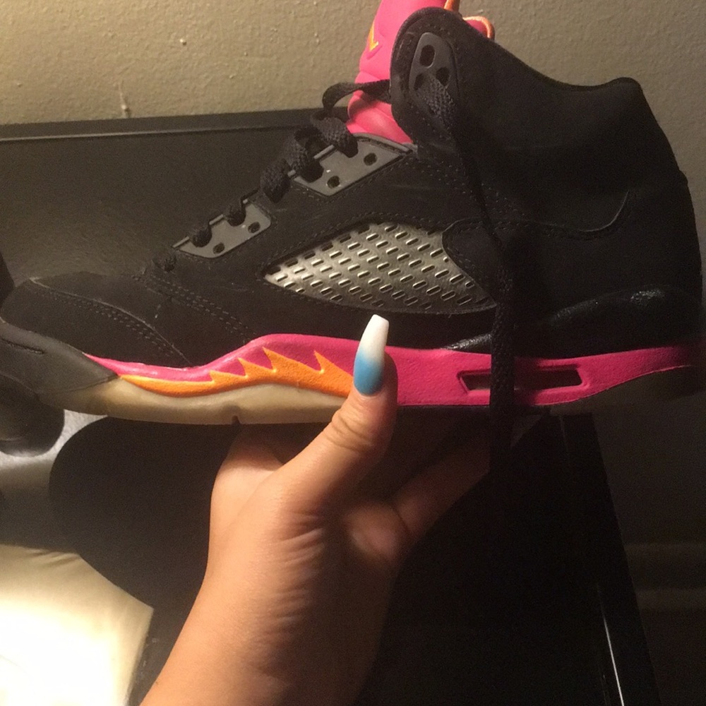 Retro Jordan 5s